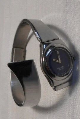 VINTAGE  ORIGINALE MONTRE BRACELET  SWATCH IRONY SWISS A QUARTZ FONCTIONNE  - Photo 1/4