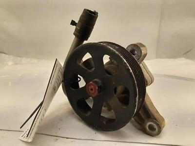 Used Power Steering Pump fits: 2016 Kia Sedona hydraulic Grade B - Image 1 of 4
