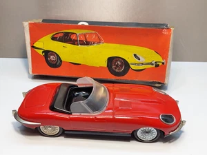 JAGUAR LEMEZARU GYAR E TYPE 63s TIN TOY VINTAGE CAR FRICTION 1:18 RARE HUNGARY - Picture 1 of 17