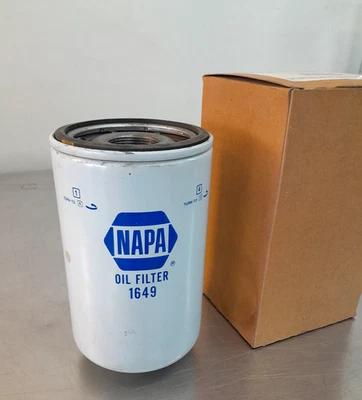 NAPA Oil Filter 1649, Cross Reference WIX 51649 Fits many Tractors, Trucks - Image 1 of 4