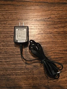 D-Link AF1805- Zasilacz do routera DSL-520B i koncentratora Dub-H7 - DC 5v 3A Nowy - Zdjęcie 1 z 2