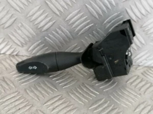 COMMODO Commande Volant clignotant - FORD FUSION - 09-2002 à 10-2005 - Picture 1 of 4
