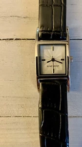 Reloj analógico de cuarzo de cuero genuino para mujer NINE WEST NW/1017 - Imagen 1 de 3