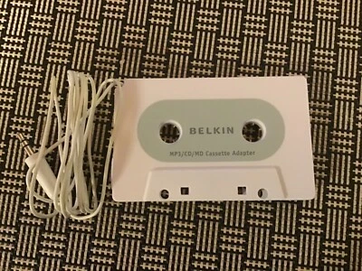 Adaptador de casete de coche Belkin MP3/CD/MD F8V366-APL blanco Foto 1 de 4