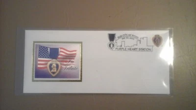 #10 Sobre en homenaje corazón púrpura en borde dorado y sello de corazón púrpura firmado Foto 1 de 2