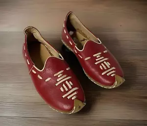 Turkish Red Leather Artisan Handmade Women Aladdin Style Flat Shoes Size 8 - Picture 1 of 10