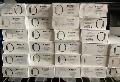 Apple Watch series 1 42mm Case Silver Aluminum Sport Band White - Image 1 of 3