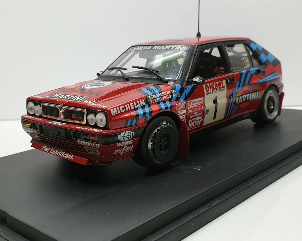 Quattuoruote Collection Lancia Delta HF Integrale  in 1:24 modificata rally - Immagine 1 di 1