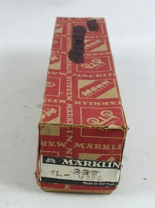 Märklin 332 LEERKARTON gedeckter Güterwagen 4 Achsen Spur H0 Rautenkarton rot !! - Imagen 1 de 4