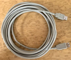 USB 2.0 Verlängerung / A-Stecker auf Buchse  / (2-3-4)    5 m / beige - Bild 1 von 3