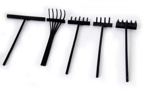 Mini Zen Strumenti da Giardino Desktop Kit Arte Decorazione Rastrello, Spingere Sabbia Set 5 pz - Foto 1 di 1