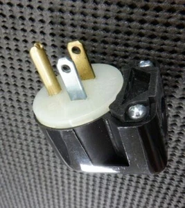 Cooper 5266AN Industrial Angle Plug 15A 125V c2P 3W Grounding 5-15P - Lot of 2 - Picture 1 of 7
