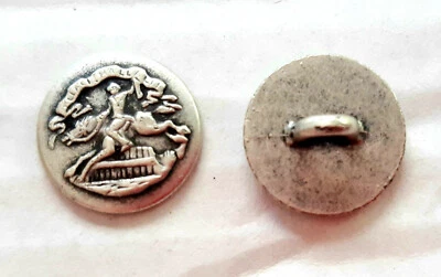 2 bottoni in metallo bigiotteria costume colore argento antico moneta medieva... - Immagine 1 di 2
