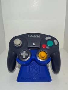 Blue Nintendo Gamecube Controller Stand - Picture 1 of 4