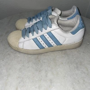 Adidas Superstar Damenschuhe weiß/blau himmelblau niedrig Oberteil Gr. 7,5 - Bild 1 von 13
