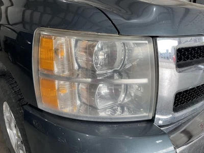 2008 Chevrolet Silverado 2500 Passenger Right Headlight Assembly - Used, Cloudy - Image 1 of 4