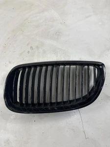 08-13 BMW E90 E92 E93 M3 OEM Front Upper Frame Kidney Grille LH - Picture 1 of 5