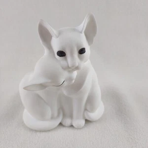 Vintage George Good White Cat Kittens by Freeman Bisque Fine Bone China Figurine - Picture 1 of 13
