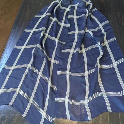 Bufanda de seda Echo vintage azul blanco mod mediados de siglo hecha en Japón 60" x 14" Foto 1 de 4