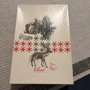 Vintage 1960s Marshall Field Gift Box Christmas Spirit Winter Birds 10.5 X 15.75 - Picture 1 of 3