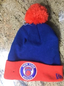 New York Knicks Hat with Pom Pom never worn Orange blue - Picture 1 of 3