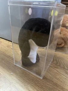 Ty Beanie Babies Waves the Orca Whale Plush Toys - 4084 - Picture 1 of 1