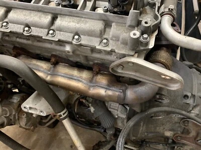 ПАРЫ КОЛЛЕКТОРОВ ВЫПУСКНЫХ КОЛЛЕКТОРОВ CHRYSLER 300C Crd 3.0 V6 - Изображение 1 из 3