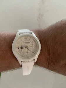 Emporio Armani AR1431 White Ceramic White Chrono Dial Silicone Band Unisex Watch - Picture 1 of 7