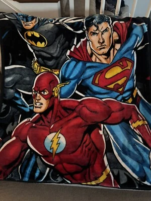 DC Comics Justice League Fleece Throw Blanket Superman Batman Flash 38”x60” - Image 1 of 4