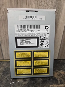 Napęd dyskietek Panasonic LKM-F934-1 - Zdjęcie 1 z 4