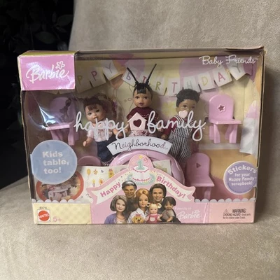 Muñecas Barbie Familia Feliz BEBY FRIENDS - 1er Cumpleaños Barrio 2003 RARAS Foto 1 de 4