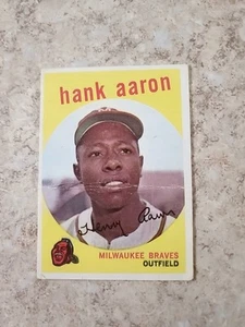 1959 HANK AARON MILWAUKEE BRAVES OUTFIELD 380 BASEBALL CARD - Picture 1 of 2