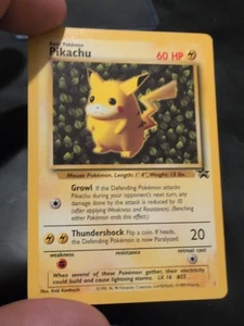 Carta Pokemon Pikachu Black Star #1 League Promo WOTC Vintage 1999 - Foto 1 di 11