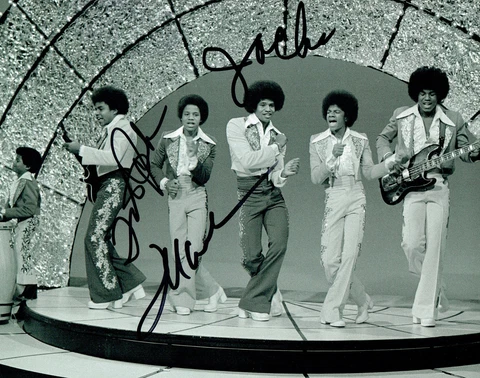 Tito Jermain & Jackie JACKSON 5 Multi Signed Autograph 10x8 RARE Photo AFTAL COA Cover