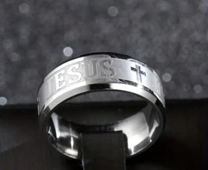 Herren oder Damen Ring Edelstahl Silber Jesus Kreuz - Bild 1 von 4