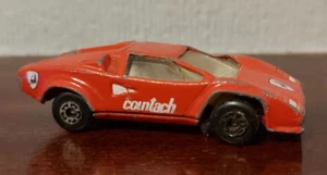 MATCHBOX LAMBORGHINI COUNTACH 1985 MODEL CAR CHILDREN KIDS COLLECTABLE - Picture 1 of 7