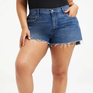 NWOT Good American 90s high-rise distressed shorts Size 22 - Foto 1 di 7