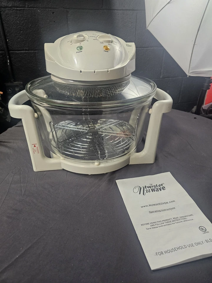 Tested Working Flavor Wave Turbo, Convection Oven - Image 1 of 4