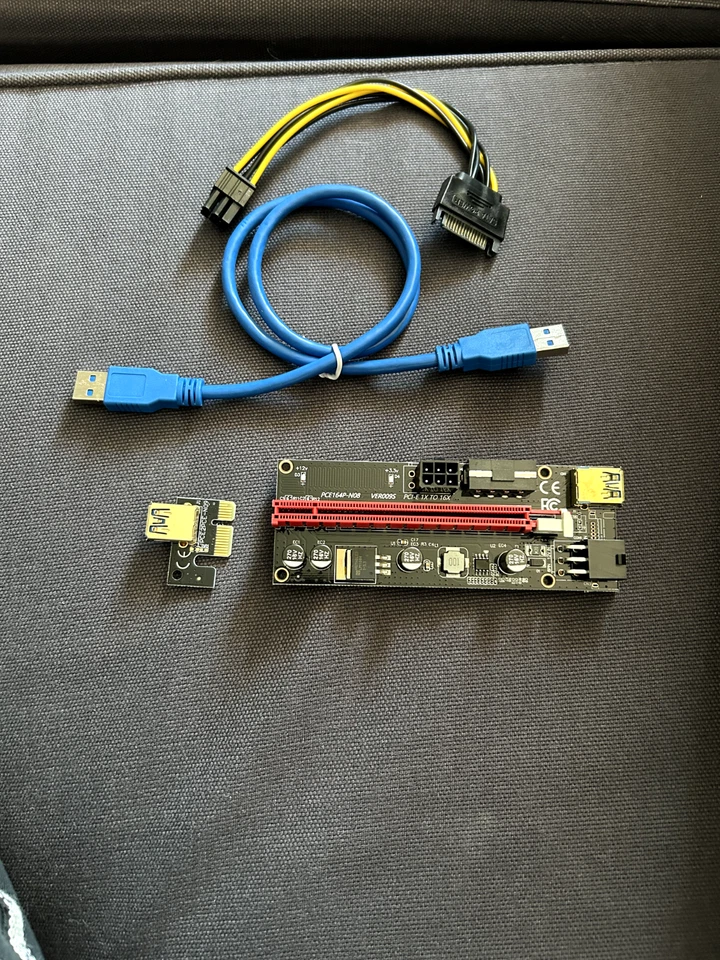 Scheda adattatore Ubit PCI-E 16X a 1X Riser (6 pin/MOLEX/SATA) + cavo USB 3.0 2  - Immagine 1 di 1