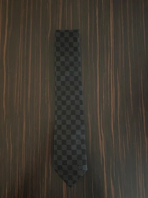 Corbata damier negra/gris LOUIS VUITTON Foto 1 de 4