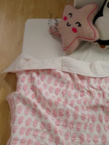 Soft Cotton Quilt Bedspread Pink Floral Block Print Reversible Bedding Blanket - Picture 1 of 9
