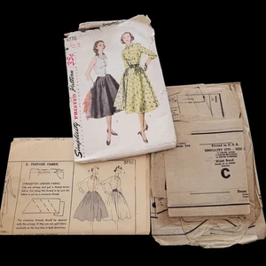 Vintage Simplicity 3770 Schnittmuster Rock Bluse Größe 16 Brustweite 34 ungeschnitten - Bild 1 von 7