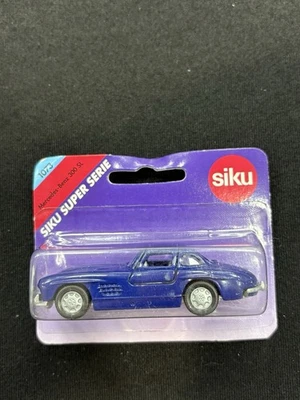 SIKU Super Serie #1073 Mercedes-Benz 300 SL Blue NEW IN PACKAGE - Image 1 of 4