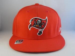 Tampa Bay Buccaneers NFL Reebok Flex Cap Hat Red