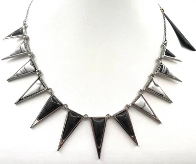 Collar House of Harlow 1960 blanco/negro triángulo Foto 1 de 3