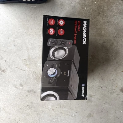 Magnavox MM442 CD Shelf System - Black - Image 1 of 4