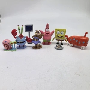 SpongeBob Cake Topper Figure Patrick Gary Mr Krabs Karen Sandy Bikini Bus - Foto 1 di 8
