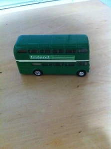 WELLY IRELAND TOUR BUS # 9930 DOUBLE DECKER APP 5" LONG 1:76 SCALE - Picture 1 of 5