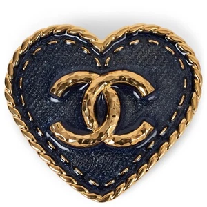 71698 auth CHANEL  blue enamel 24P CC DENIM HEART Brooch - Picture 1 of 5