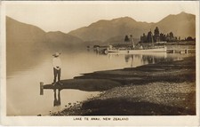 PC NEW ZEALAND, LAKE TE ANAU, Vintage REAL PHOTO Postcard (B41468)